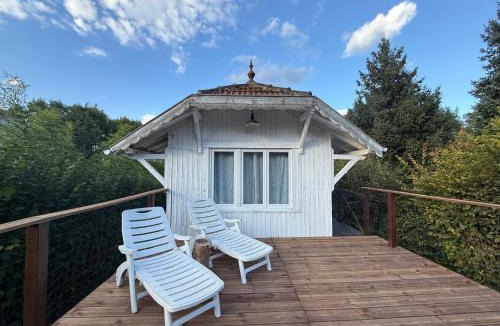 Isles-les-Villenoy Ski Chalet | Chalet romantique Terrasse privée Île aux Palmiers