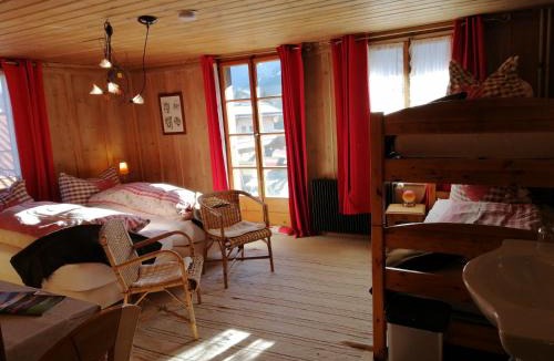 Chateau-d'Oex Bed & Breakfast | Chalet Rosaly