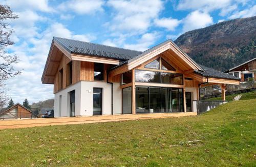 La Motte-en-Bauges Ski Chalet | Chalet Rossanaz