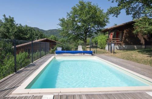 Darbres Ski Chalet | Chalet Rouge - Piscine Partagée