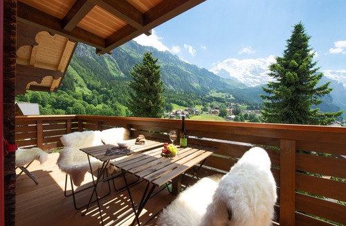 Wengen Apartment | Chalet Rubi by Alpine Holiday Services