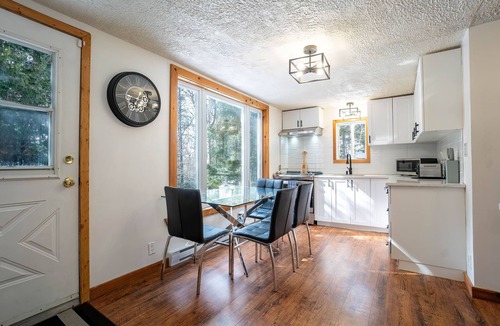 Saint-Faustin-Lac-Carre Ski Chalet | Chalet Rustic | Spa | Ski | BBQ | Fireplace