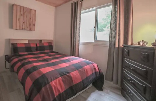Northfield Ski Chalet | Chalet Rustique Avec Poêle au Bois Face au lac