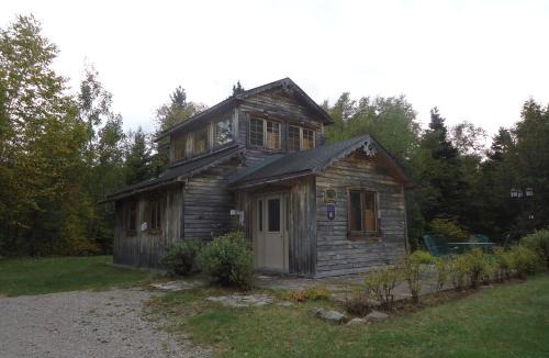 L'Anse-Saint-Jean Ski Chalet | Chalet Saint-Thomas