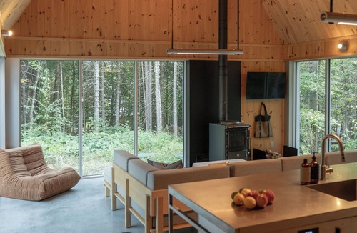 Chertsey Ski Chalet | Chalet Saison | Nature Sauna - Hiking - Lake