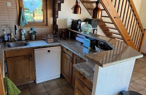 Les Carroz-d'Araches Ski Chalet | Chalet Sapinette 10 pers, Aravis view 180°, 5 min from the slopes