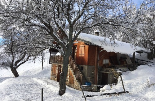 Jarrier Ski Chalet | Chalet Savoyard