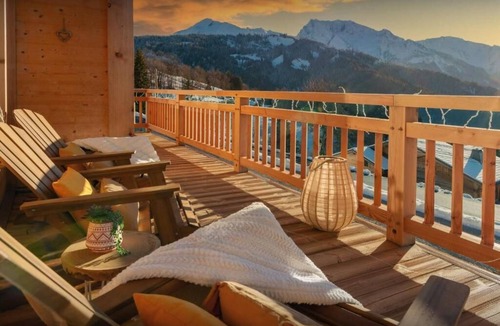 Manigod Ski Chalet | Chalet Serbijanka with Jacuzzi Sauna Hammam and Private Spa for 14 Guests