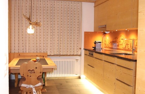Adelboden Apartment | Chalet Silberdistel B11