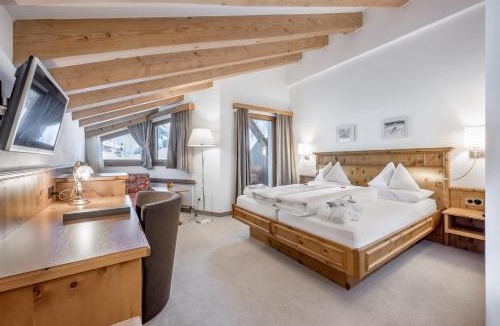 Ravaisch Hotel | Chalet Silvretta Hotel & Spa
