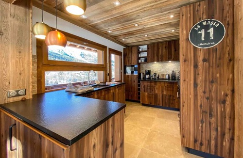 Meribel Centre Ski Chalet | Chalet ski in/out avec vue, emplacement fabuleux