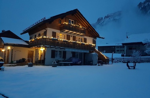 Fluehli Ski Chalet | Chalet "Sonnehüsli"