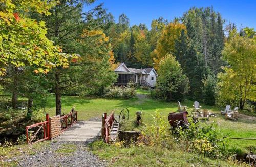 Notre-Dame-de-la-Paix Apartment | Chalet spacieux pour escapade en nature