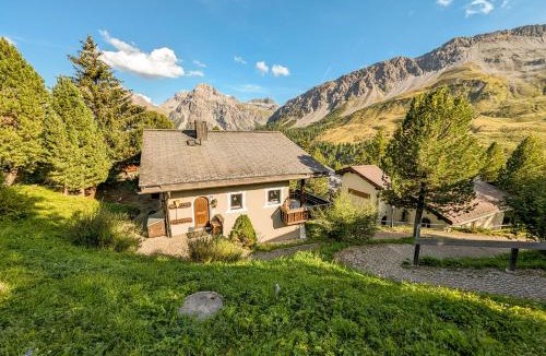 Arosa Ski Chalet | Chalet Steinbock by Arosa Holiday