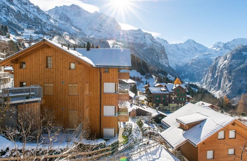 Wengen Apartment | Chalet Sterndolde - stunning views and location