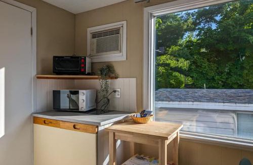Cap-Saint-Ignace Ski Chalet | Chalet Studio #12 - Relaxing getaway with Wifi & AC