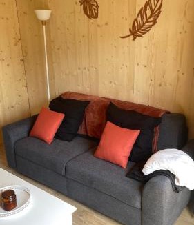 Amberieu-en-Bugey Apartment | Chalet Studio