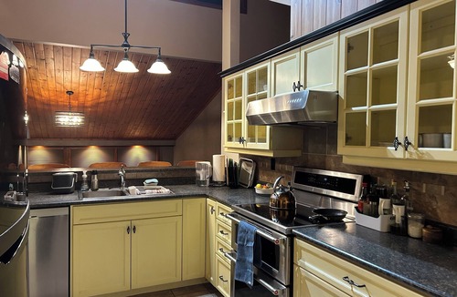 Otonabee-South Monaghan Ski Chalet | Chalet Style, Lakeview Cottage
