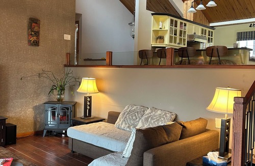 Otonabee-South Monaghan Ski Chalet | Chalet Style, Lakeview Cottage