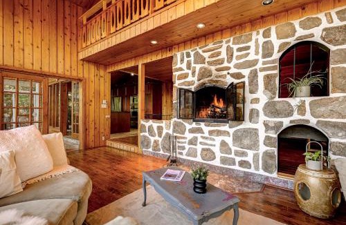 Sainte-Agathe-des-Monts House | Chalet Suisse, SPA, Billard, Ski et Montagne