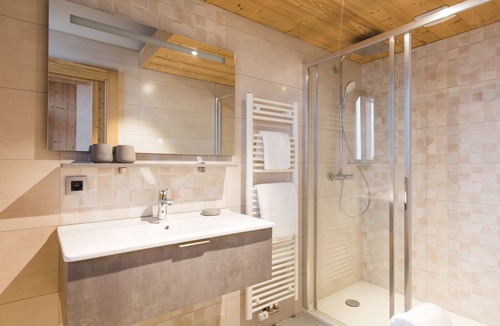 Montriond Bed & Breakfast | Chalet sur les Monts Morzine