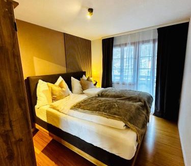 Iseltwald Apartment | Chalet Swiss Alpine Haven