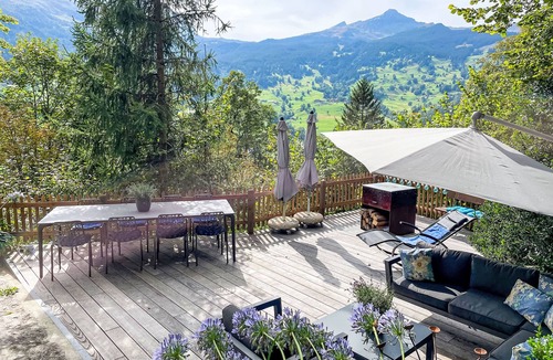 Grindelwald House | Chalet Tannengüetli by Interhome