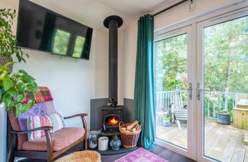 Glen Urquhart Ski Chalet | Chalet The Cabin by Interhome