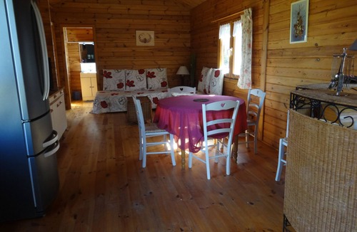 Doissat House | CHALET, The Sudrie in Black Perigord