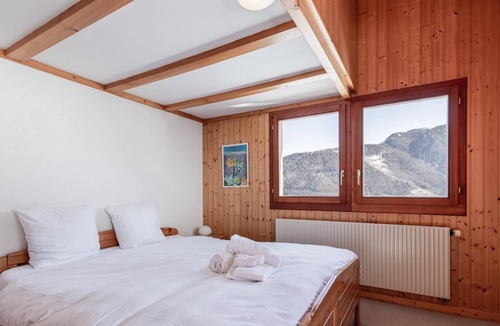 Mayens-de-Riddes Ski Chalet | Chalet Theo - Four Bedroom Chalet, Sleeps 6