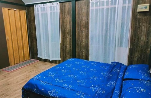 Ayer Hitam Ski Chalet | Chalet Tok Dollah