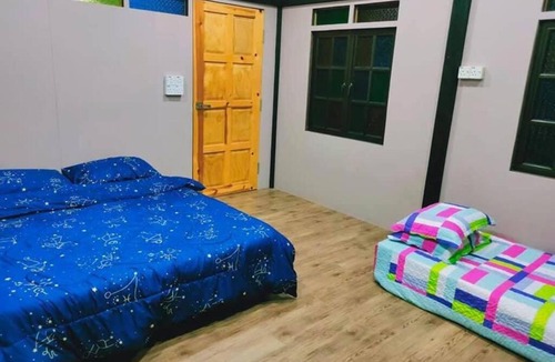 Ayer Hitam Ski Chalet | Chalet Tok Dollah