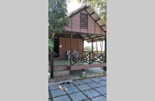 Ayer Hitam Ski Chalet | Chalet Tok Dollah