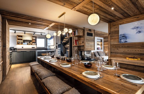 Plagne Soleil Ski Chalet | Chalet Topaz on the Slopes with Guaranteed Snow