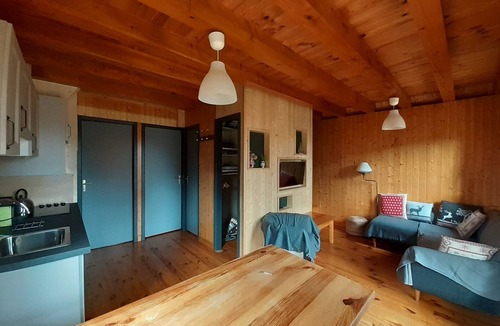 Cazeaux-de-Larboust Ski Chalet | Chalet tout bois - Luchon Valley7 minutes from the ski resorts!