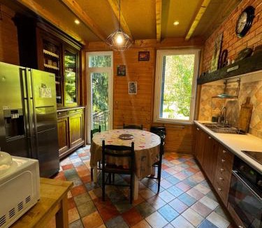 Vebre Ski Chalet | CHALET Tout Confort Proche d AX 3 Domaines