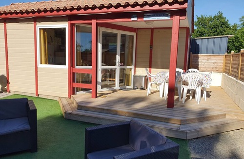Saint-Marcan Ski Chalet | CHALET "TRISKELL DE LA BAIE " & SPA in option Mont Saint Michel, GR34.