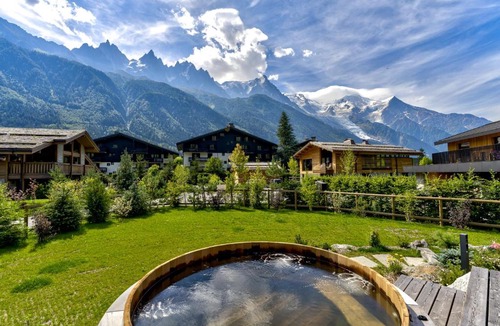 Chamonix-Mont-Blanc Ski Chalet | Chalet Trois Soeurs