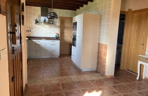 Nabarniz House | Chalet 'Txatonea' with Mountain View, Private Terrace and Wi-Fi