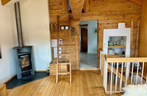 Chermignon-den Bas Apartment | Chalet typique du Valais,Maison bio et bien-être!