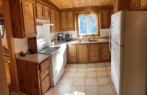 Shawinigan Ski Chalet | Chalet unique et chaleureux en pleine nature