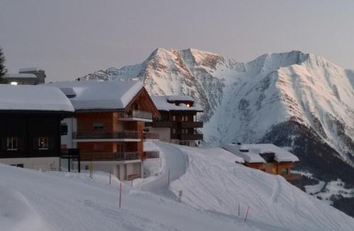 Riederalp Ski Chalet | Chalet Valaisia