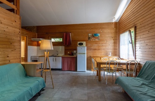 Darbres Ski Chalet | Chalet 'Vert 4 Personnes' with Balcony and Wi-Fi