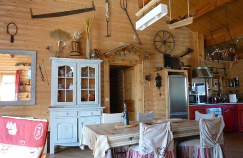 Superbolquere Ski Chalet | Chalet very cozy stone - interior tt wood- 8 pers Wifi on 500m ²