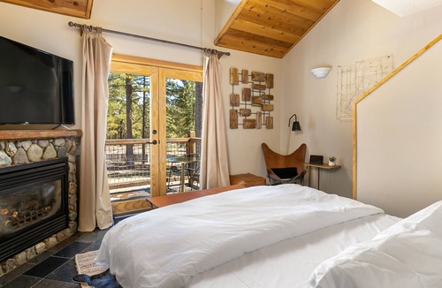Portola Resort | Chalet View Lodge