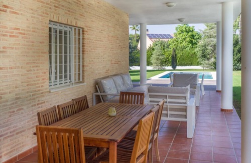 L'Eliana Villa | Chalet-Villa con piscina, jardin y Aire Acondicionado