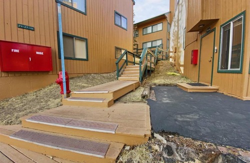 Brian Head Apartment | Chalet Village #25