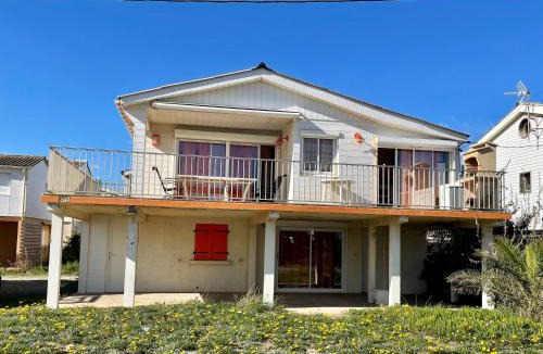 Gruissan Plage Ski Chalet | Chalet vue sur mer