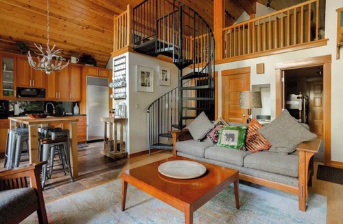 Welches Ski Chalet | Chalet w/River Access, Hot Tub, Game Room, Deck