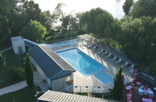 Chemille-sur-Indrois Ski Chalet | Chalet with terrace - 4 guests